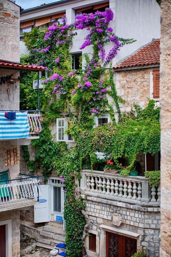 B&B Villa Vis Exterior foto